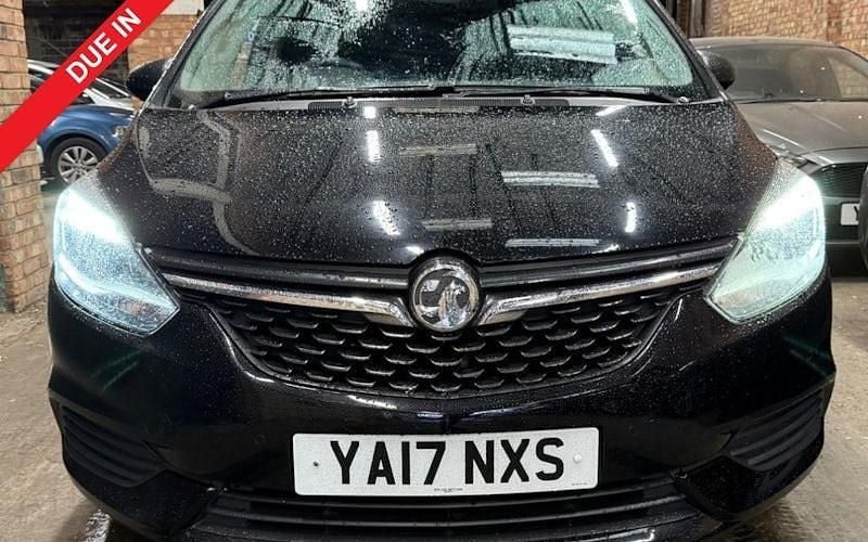 Used 2018 Vauxhall Zafira Tourer Design Edition MPV | £7,495 (Fair price) - Image 1/1