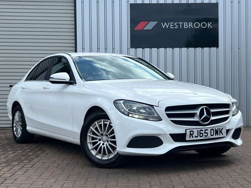 White Used 2015 Mercedes C200 SE Sedan | £6,800 (Expensive) - Image 1/4