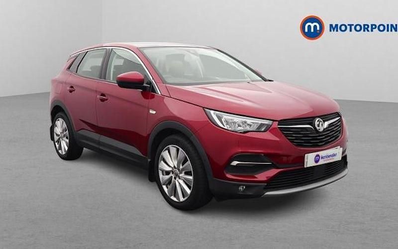Used Vauxhall Grandland X Elite 131 HP (96 kW) 2020 Red SUV