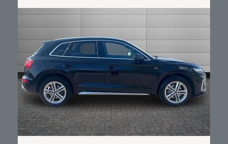 Used Audi Q5 S-Line 204 HP (150 kW) 2022 Black SUV