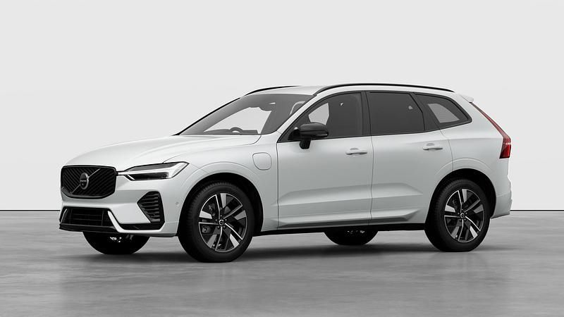 New Volvo XC60 Plus 2026 Ice white SUV