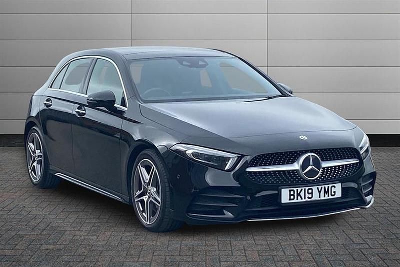 Used Mercedes A220 AMG Line Premium Plus 190 HP (139 kW) 2019 Black Hatchback