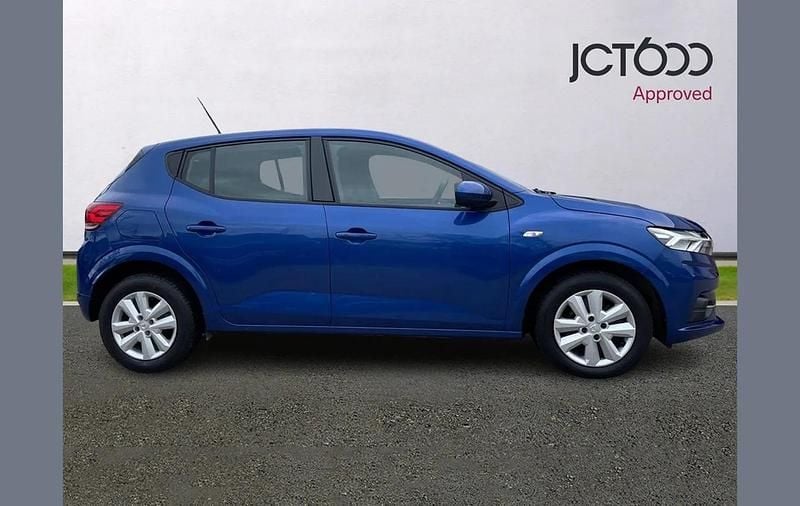 Usado Dacia Sandero Comfort 90 HP (66 kW) 2022 Azul Citadino