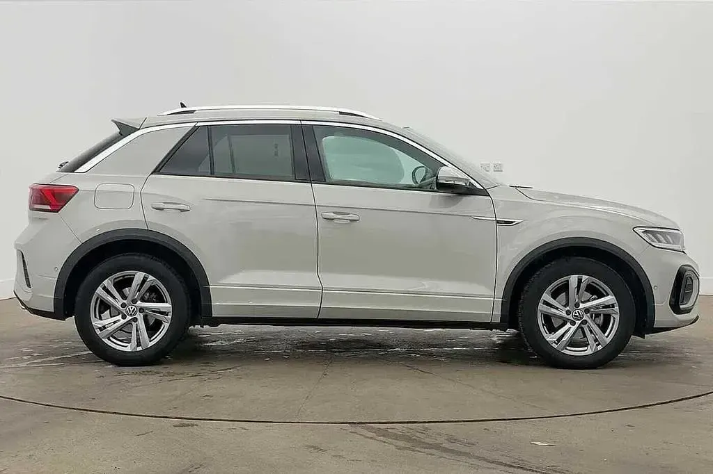 Used VW T-Roc R-line 150 HP (110 kW) 2025 Grey SUV