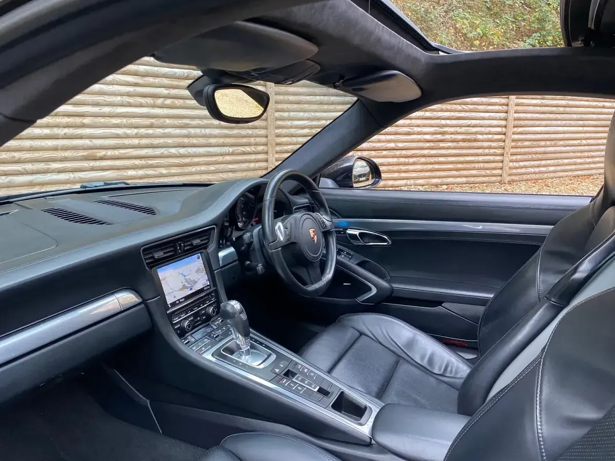 Used Porsche 911 2012 Black Coupe