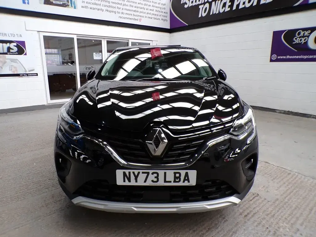 Usado Renault Captur Evolution 91 HP (66 kW) 2024 Preto SUV