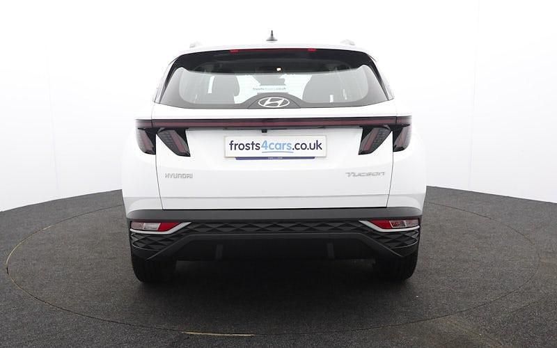 Used Hyundai Tucson SE 150 HP (110 kW) 2022 White SUV