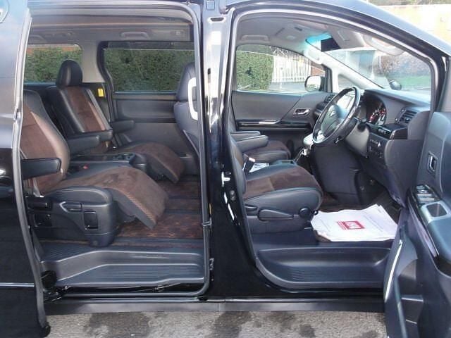 Used Toyota Alphard 2014 Black MPV