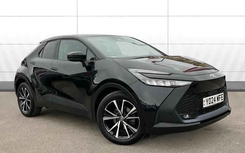 Used Toyota C-HR Design 140 HP (102 kW) 2026 SUV