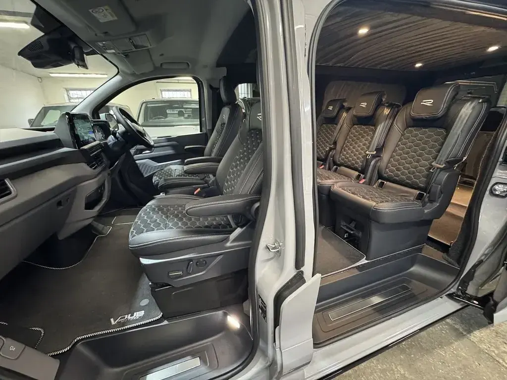 New VW Transporter Pro 170 HP (125 kW) 2026 Grey Van
