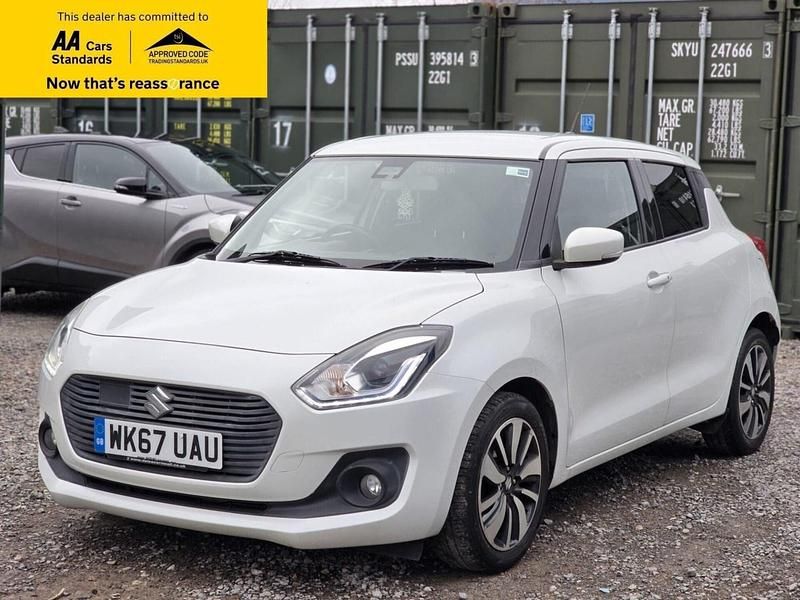Used Suzuki Swift SZ5 111 HP (81 kW) 2017 White Hatchback