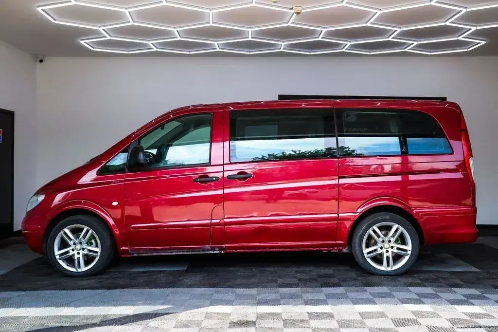 Used Mercedes Vito 116 HP (85 kW) 2009 Red Van