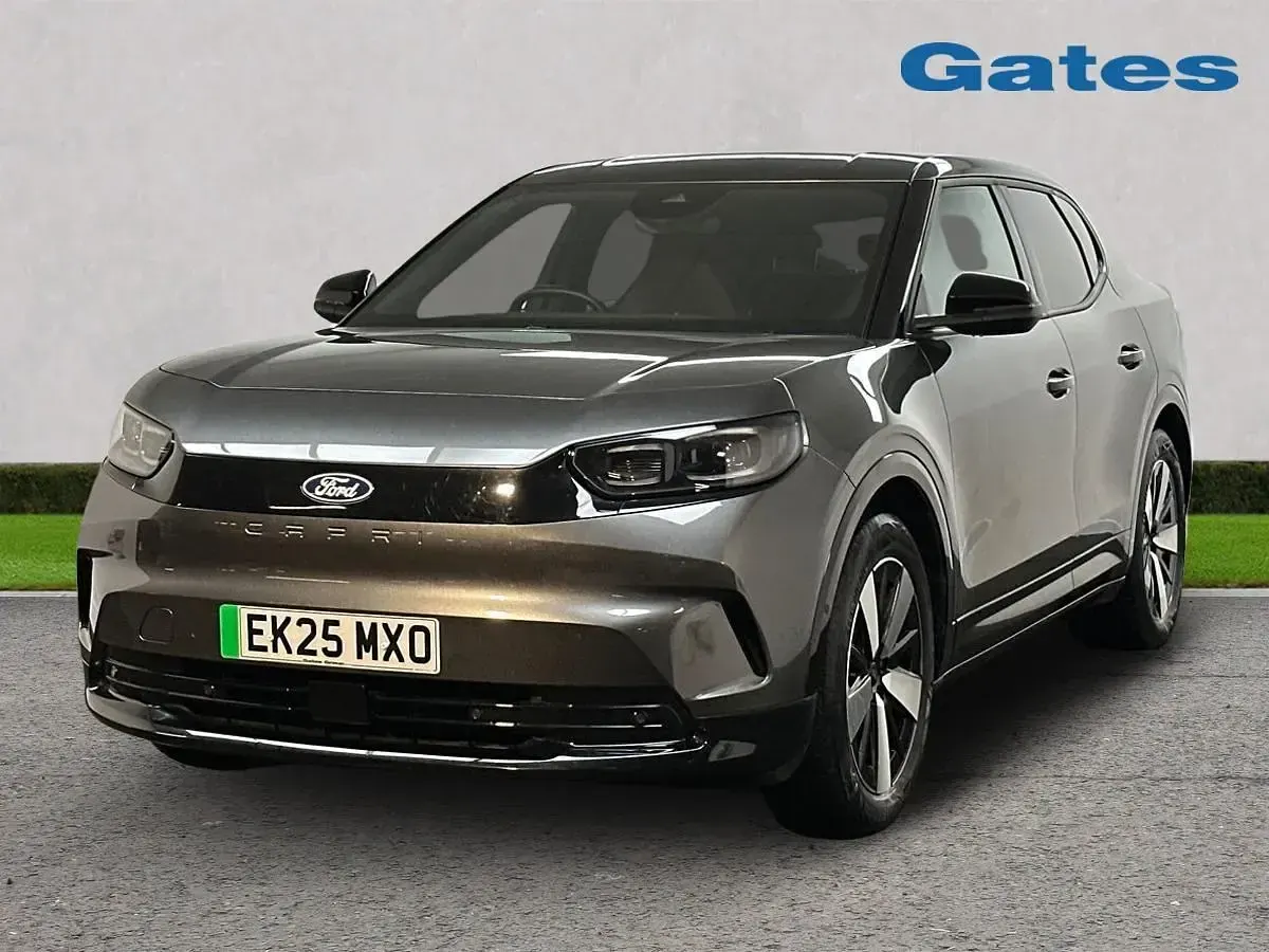 Begagnad Ford Capri Select 210 kW (286 HK) 2025 Grå SUV