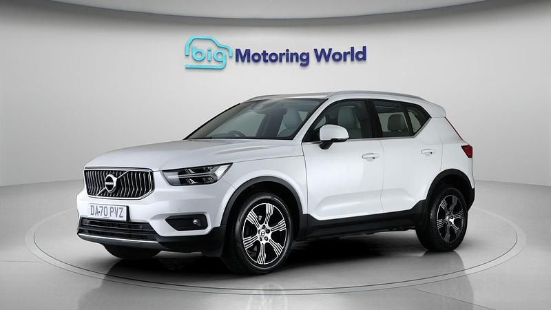 Used Volvo XC40 Inscription 163 HP (119 kW) 2020 White SUV