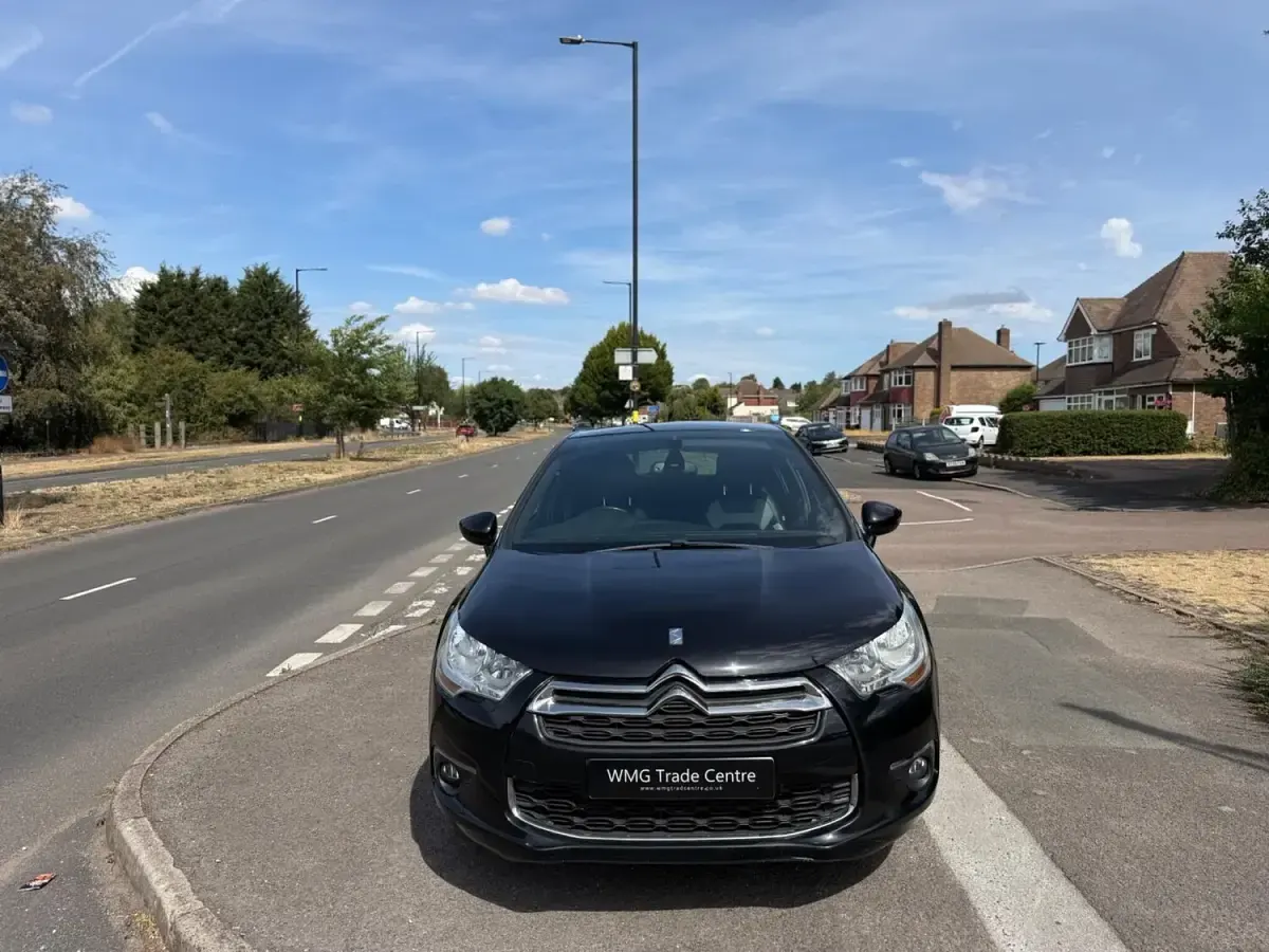Used Citroën DS4 2015 Black Hatchback