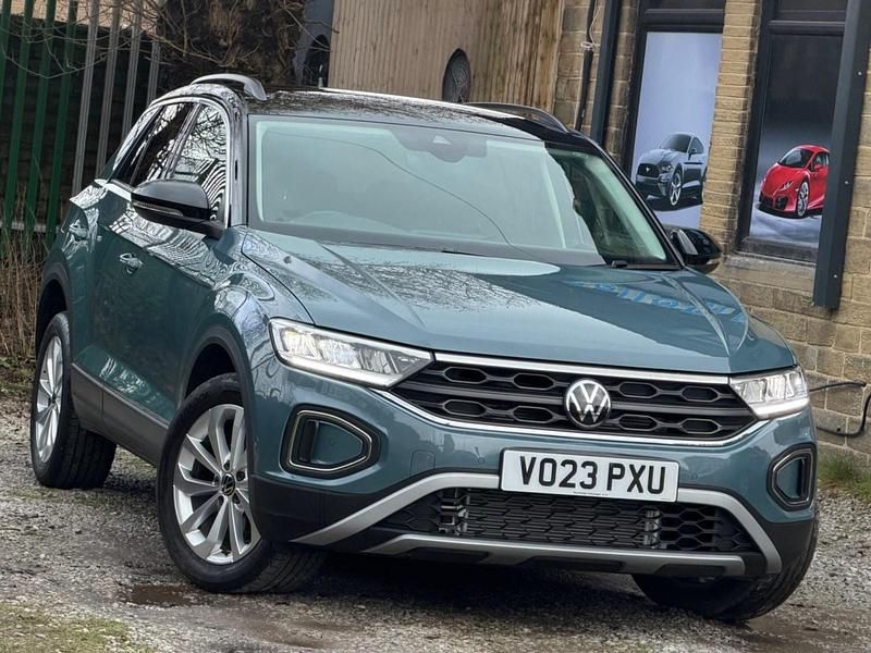 Used VW T-Roc Life 2023 Blue SUV