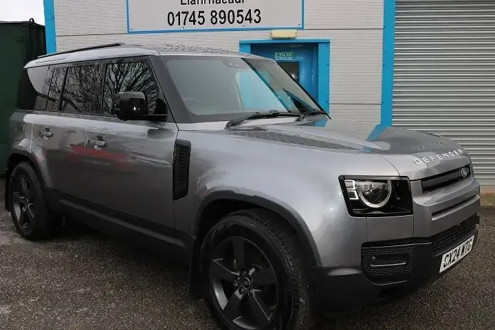 Used Land Rover Defender HSE 2024 Grey SUV