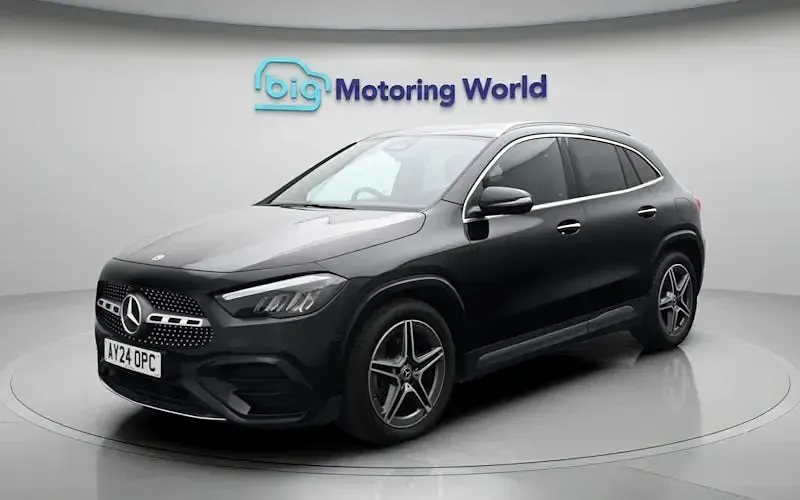 Used Mercedes GLA200 Executive 163 HP (119 kW) 2026 SUV