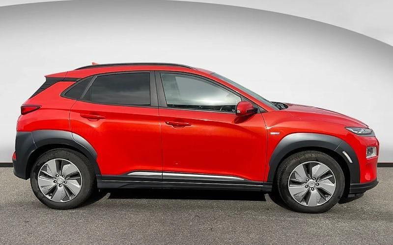 Used Hyundai Kona Premium SE 150 kW (204 HP) 2020 Orange SUV
