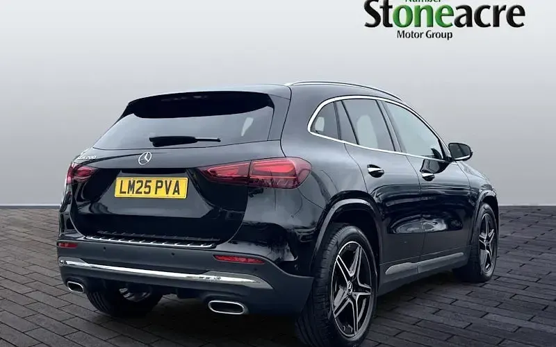 Used Mercedes GLA200 Executive 163 HP (119 kW) 2026 SUV