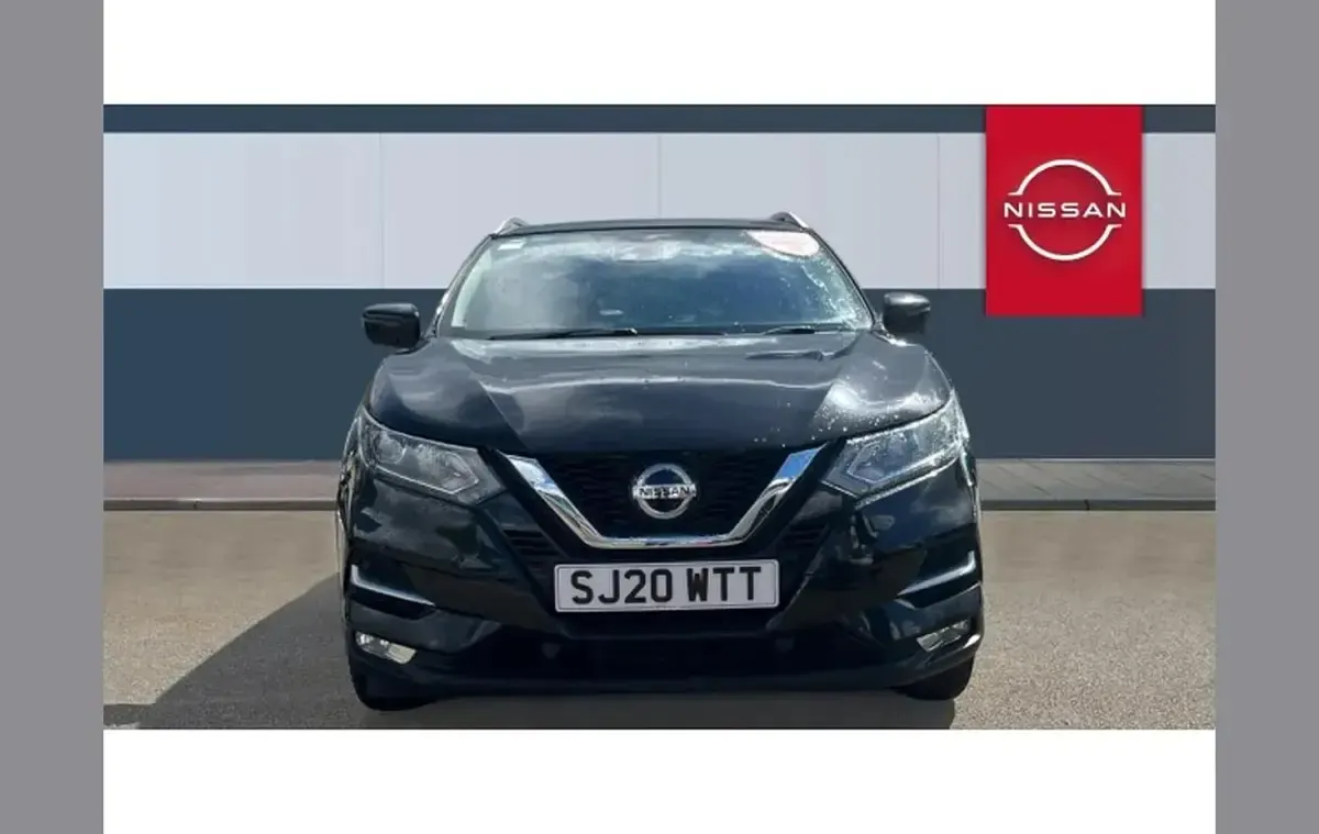 Used Nissan Qashqai N-Connecta 140 HP (102 kW) 2020 Black SUV