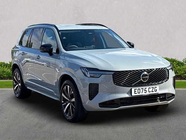 Used Volvo XC90 Plus 250 HP (183 kW) 2025 Grey SUV