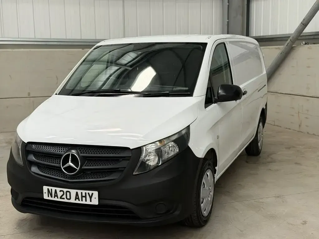 Used Mercedes Vito 136 HP (100 kW) 2020 White Van