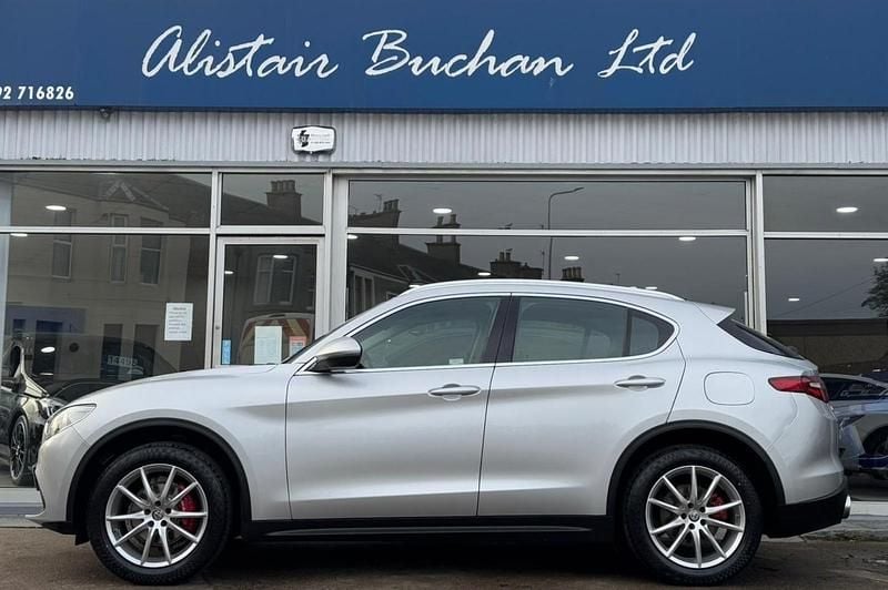Used Alfa Romeo Stelvio Edizione Speciale 280 HP (205 kW) 2019 Silver SUV