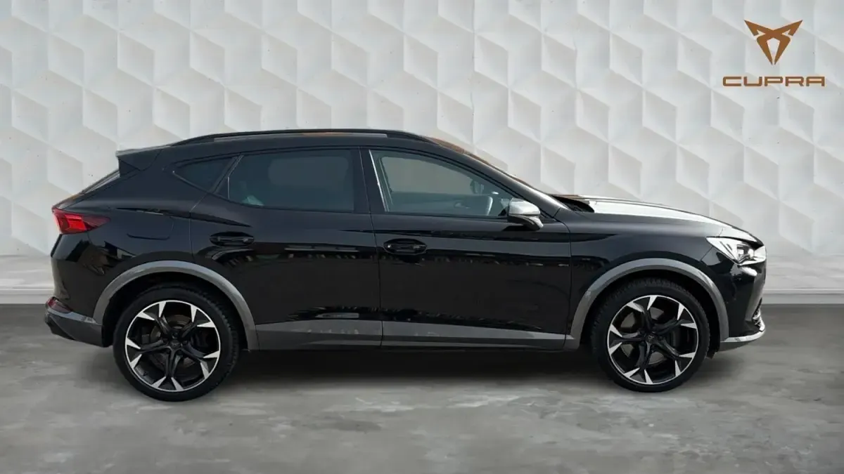 Begagnad Cupra Formentor VZ2 310 HK (228 kW) 2021 Svart SUV