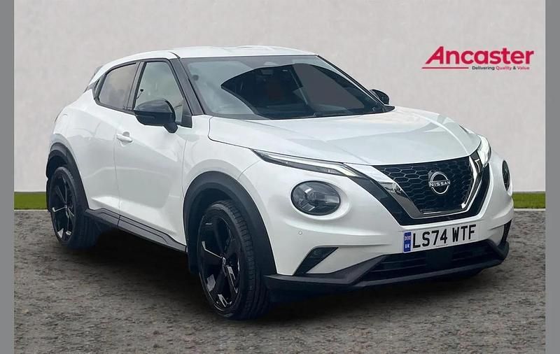 White Used 2024 Nissan Juke Tekna SUV | £18,975 (Expensive) - Image 1/4