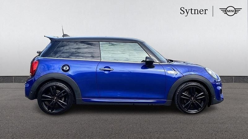 Used Mini Cooper S Hatch 192 HP (141 kW) 2019 Blue Hatchback