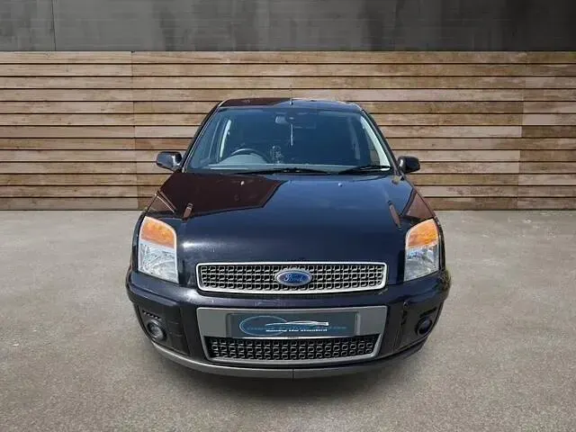 Used Ford Fusion 101 HP (74 kW) 2008 Black Hatchback