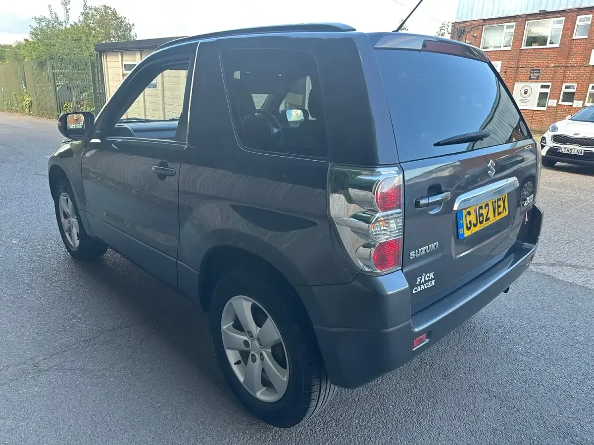 Used Suzuki Grand Vitara SZ4 104 HP (76 kW) 2012 Grey SUV