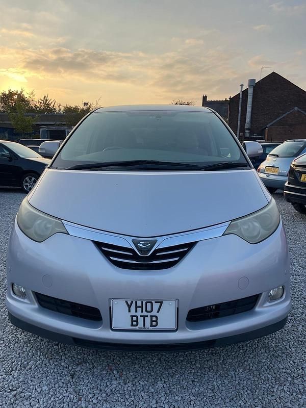 Silver Used 2019 Toyota Estima Hybrid | £4,995 (Fair price) - Image 1/4