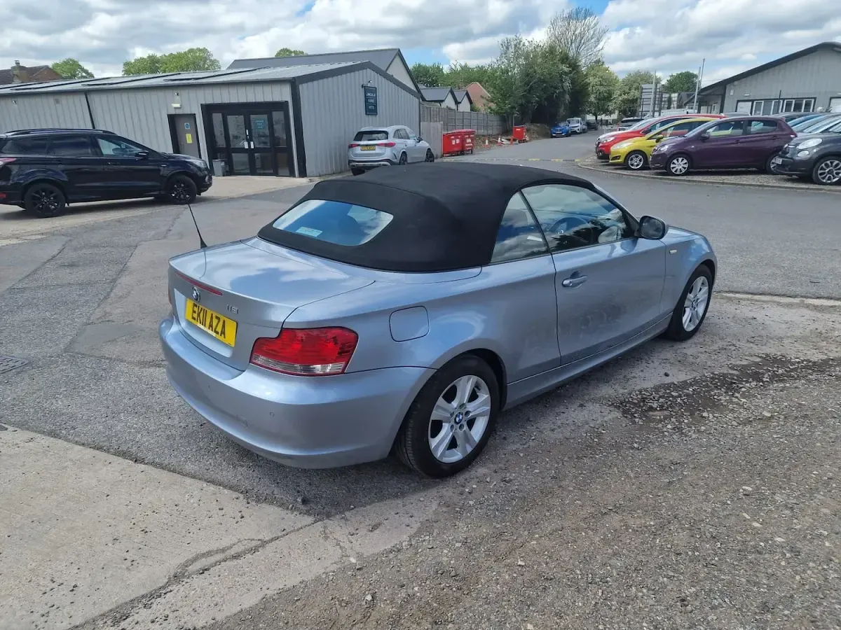 Used BMW 118 Cabriolet 2011 Blue Cabriolet