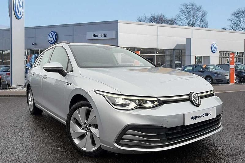 Silver Used 2021 VW Golf VIII Style Estate | £16,499 (Fair price) - Image 1/4