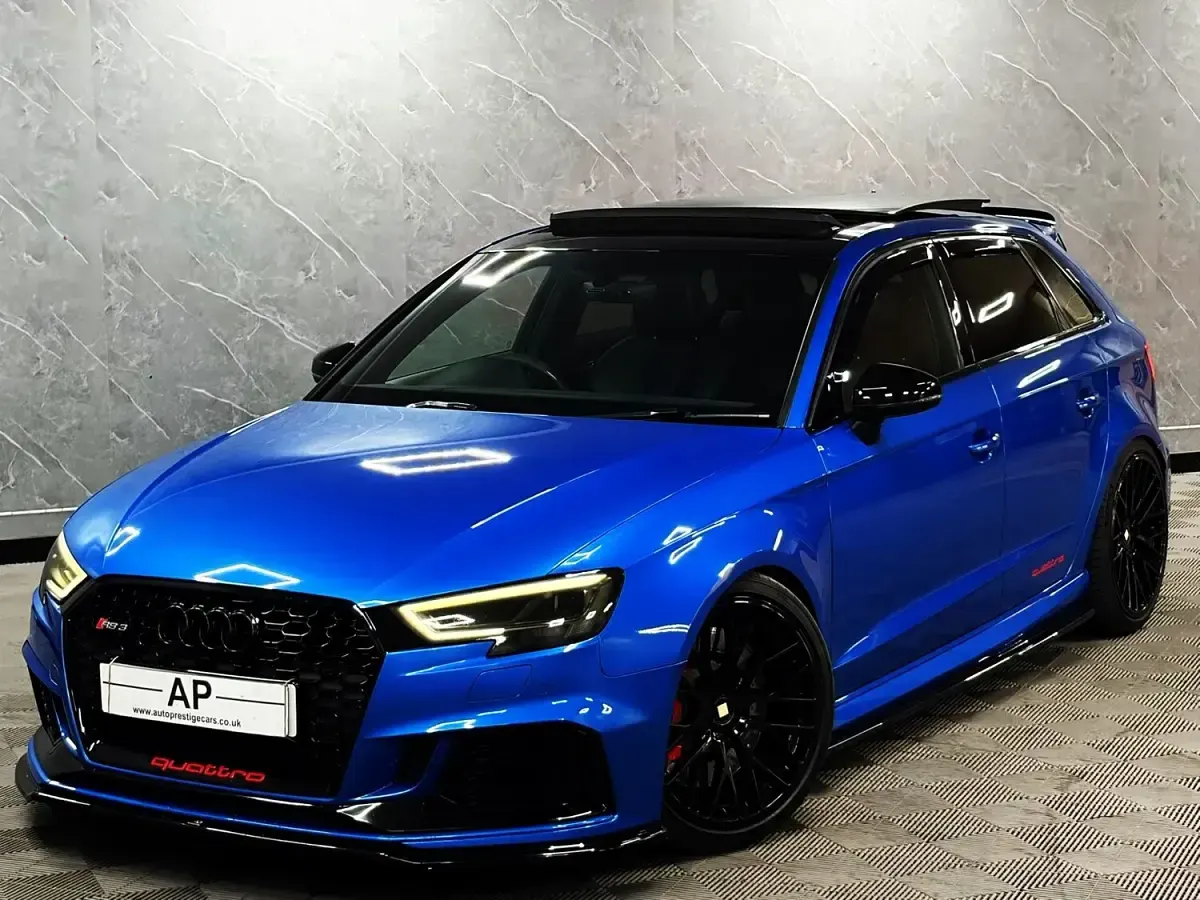 Used Audi RS3 Advanced 530 HP (389 kW) 2018 Blue Sedan