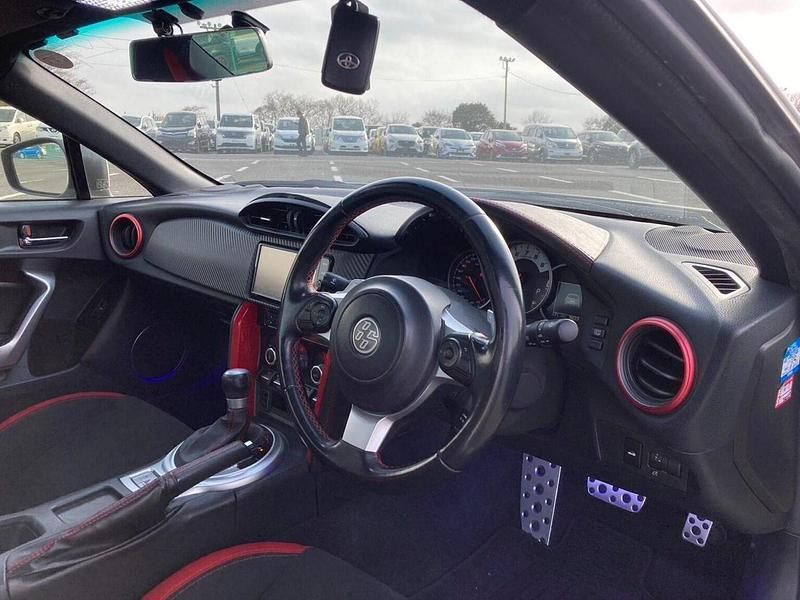 Used Toyota GT86 GT 2016 White Coupe