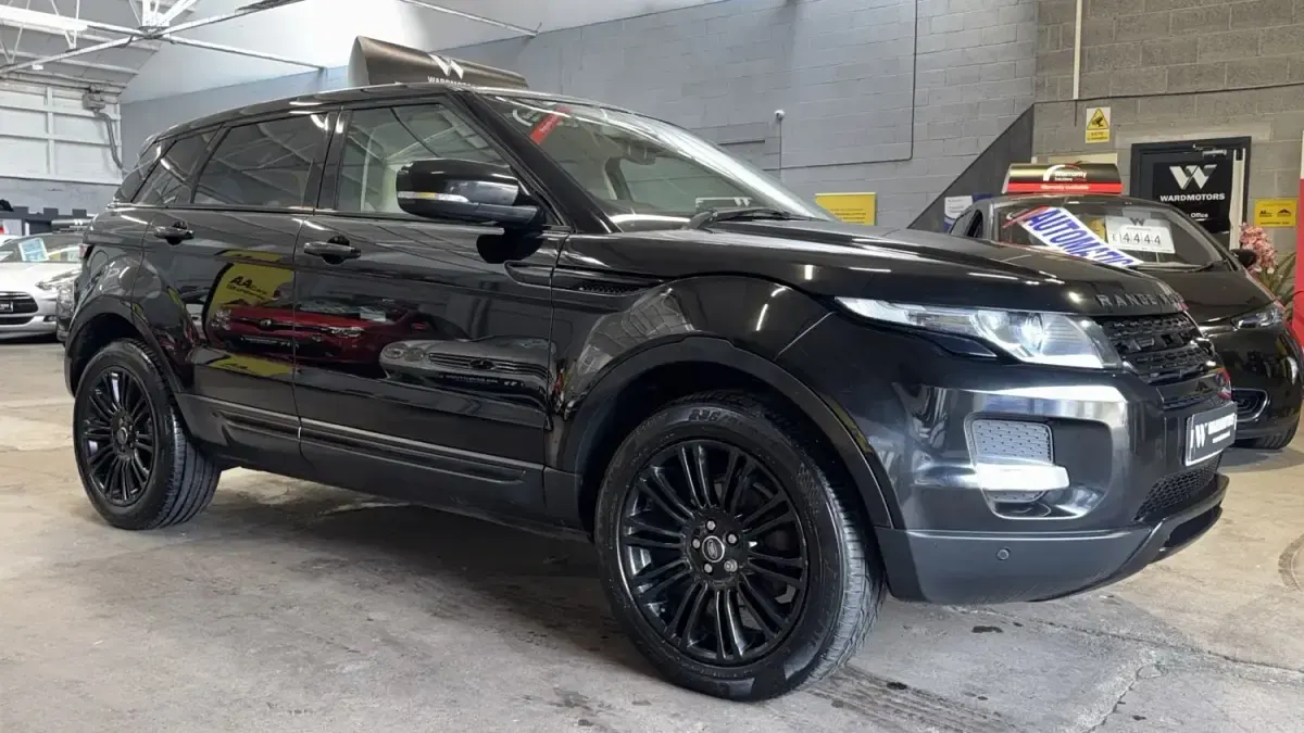Usado Land Rover Range Rover evoque Prestige 190 HP (139 kW) 2013 Preto SUV