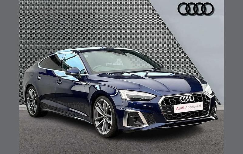 Used Audi A5 Sportback S-Line 161 HP (118 kW) 2022 Blue Hatchback