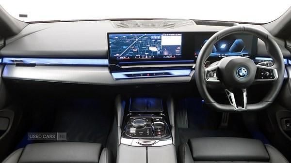 Used BMW i5 M Sport 250 kW (340 HP) 2025 Red Estate