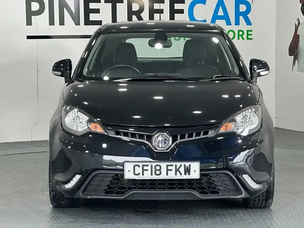 Used MG MG3 106 HP (77 kW) 2018 Black Hatchback