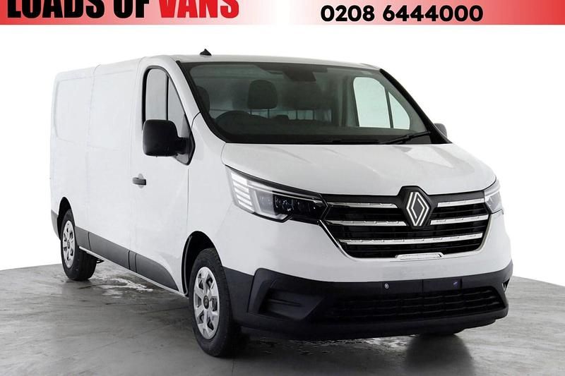 White New 2025 Renault Trafic Van | £23,290 - Image 1/4