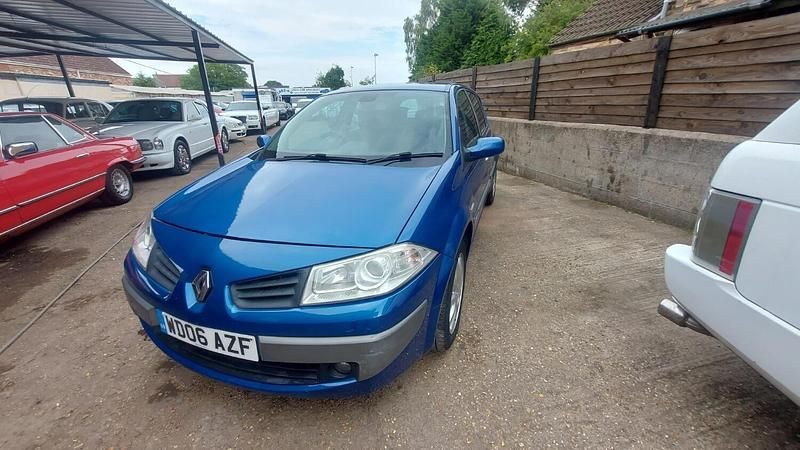Used Renault Mégane II Dynamique 2006 Blue Hatchback