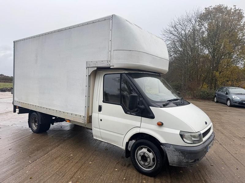 White Used 2002 Ford Transit Van | £4,250 (Fair price) - Image 1/4