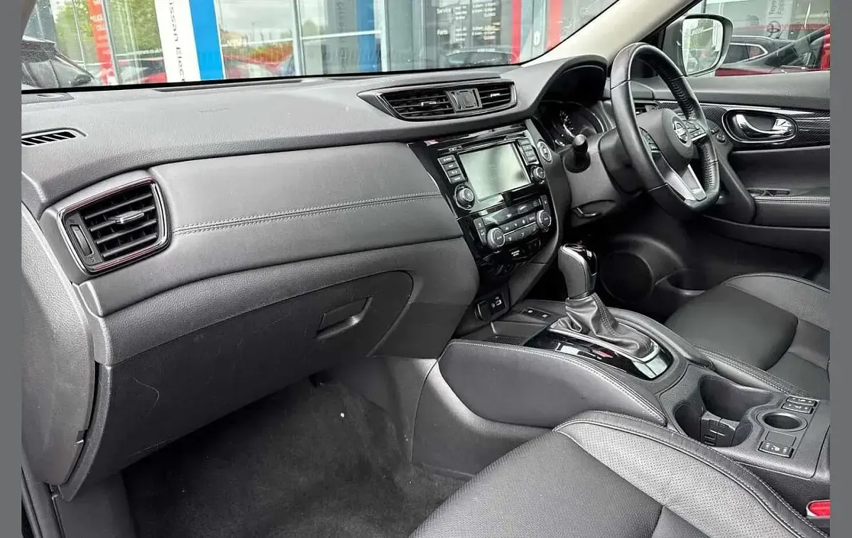 Used Nissan X-Trail Tekna 159 HP (116 kW) 2021 Black SUV
