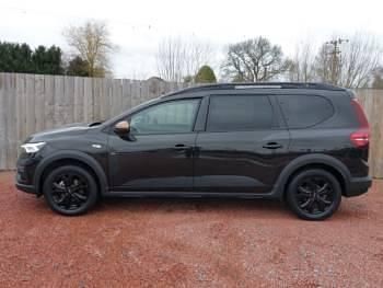 Used Dacia Jogger Extreme 140 HP (102 kW) 2024 Black MPV