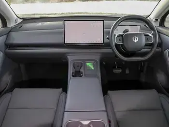 New Leapmotor C10 160 kW (218 HP) 2026 Green SUV
