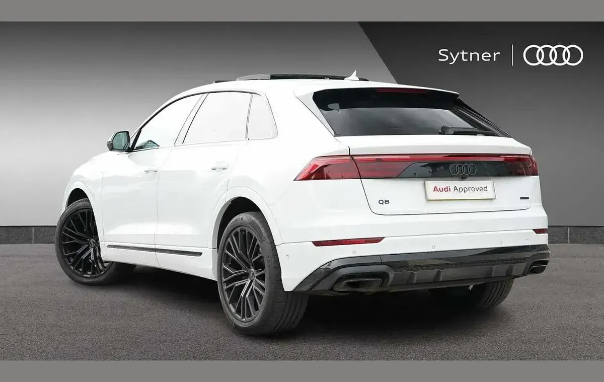 Used Audi Q8 Black Edition 281 HP (206 kW) 2025 White SUV