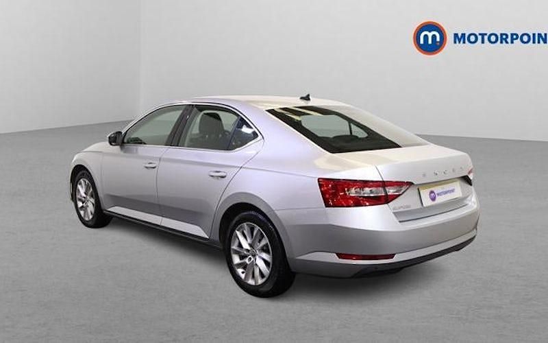 Used Skoda Superb SE 150 HP (110 kW) 2023 Silver Hatchback